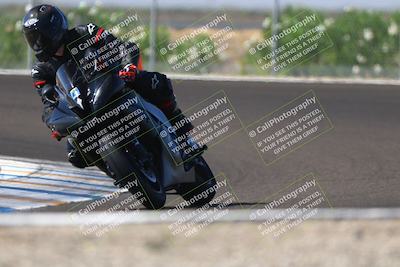 media/Sep-20-2025-TrackDaz (Sat) [[27f0cde673]]/B Group/220pm (Turn 9)/